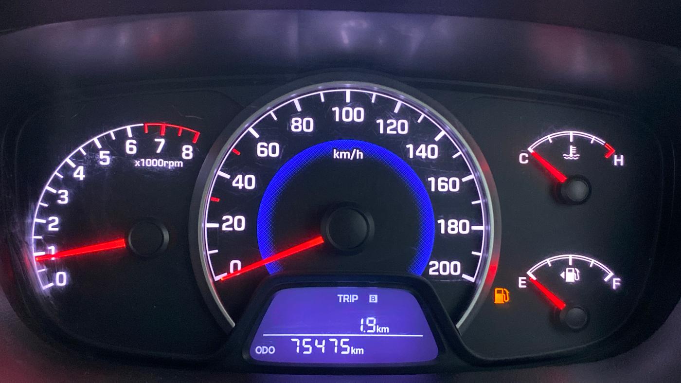 2015 Hyundai Grand i10 SPORTZ 1.2 KAPPA VTVT, Petrol, Manual, 75,475 km, Odometer Image