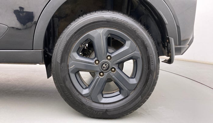 2022 Tata NEXON XZA PLUS (O) DIESEL DARK EDITION, Diesel, Automatic, 28,305 km, Left Rear Wheel