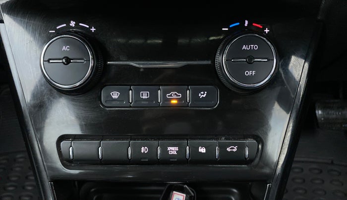 2022 Tata NEXON XZA PLUS (O) DIESEL DARK EDITION, Diesel, Automatic, 28,305 km, Automatic Climate Control