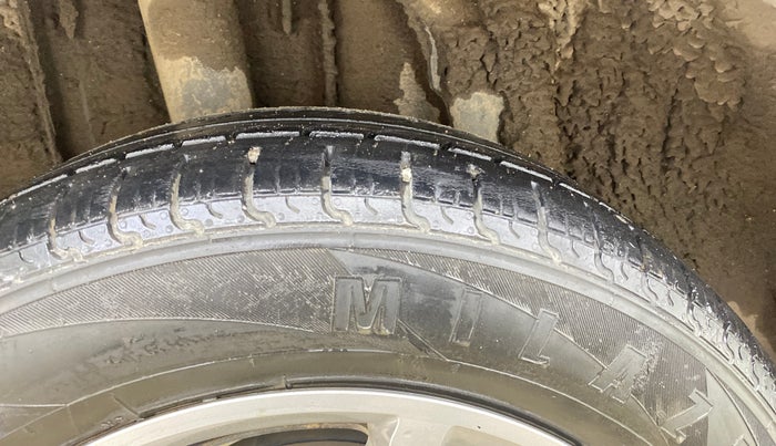 2020 Renault TRIBER RXZ, Petrol, Manual, 59,218 km, Right Rear Tyre Tread