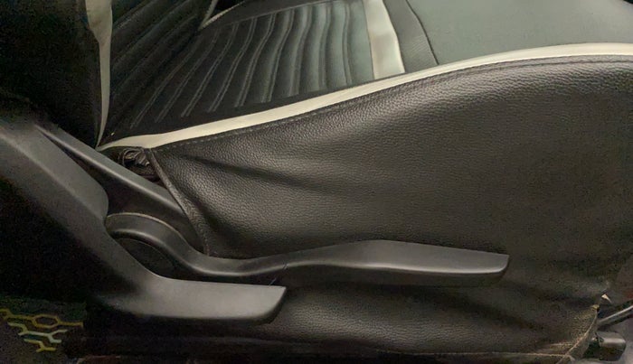 2018 Maruti Baleno ALPHA PETROL 1.2, Petrol, Manual, 23,144 km, Driver Side Adjustment Panel