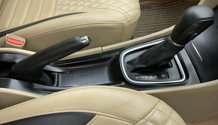2018 Maruti Ciaz ZETA 1.4 VVT AMT, Petrol, Automatic, 79,404 km, Gear Lever