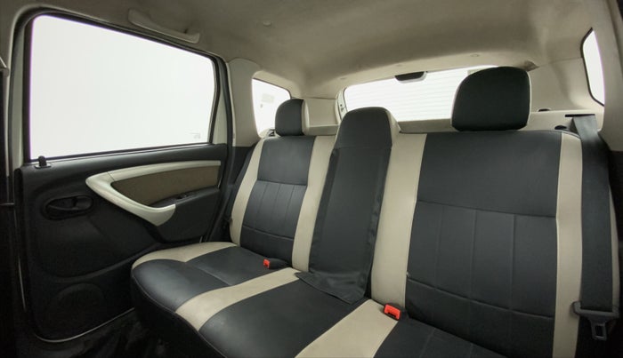 2014 Renault Duster 110 PS RXL DIESEL, Diesel, Manual, 76,746 km, Right Side Rear Door Cabin