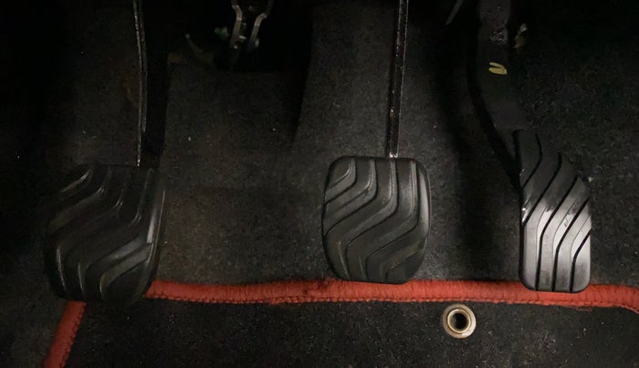 2022 Renault Kwid RXT 0.8, Petrol, Manual, 8,150 km, Pedals