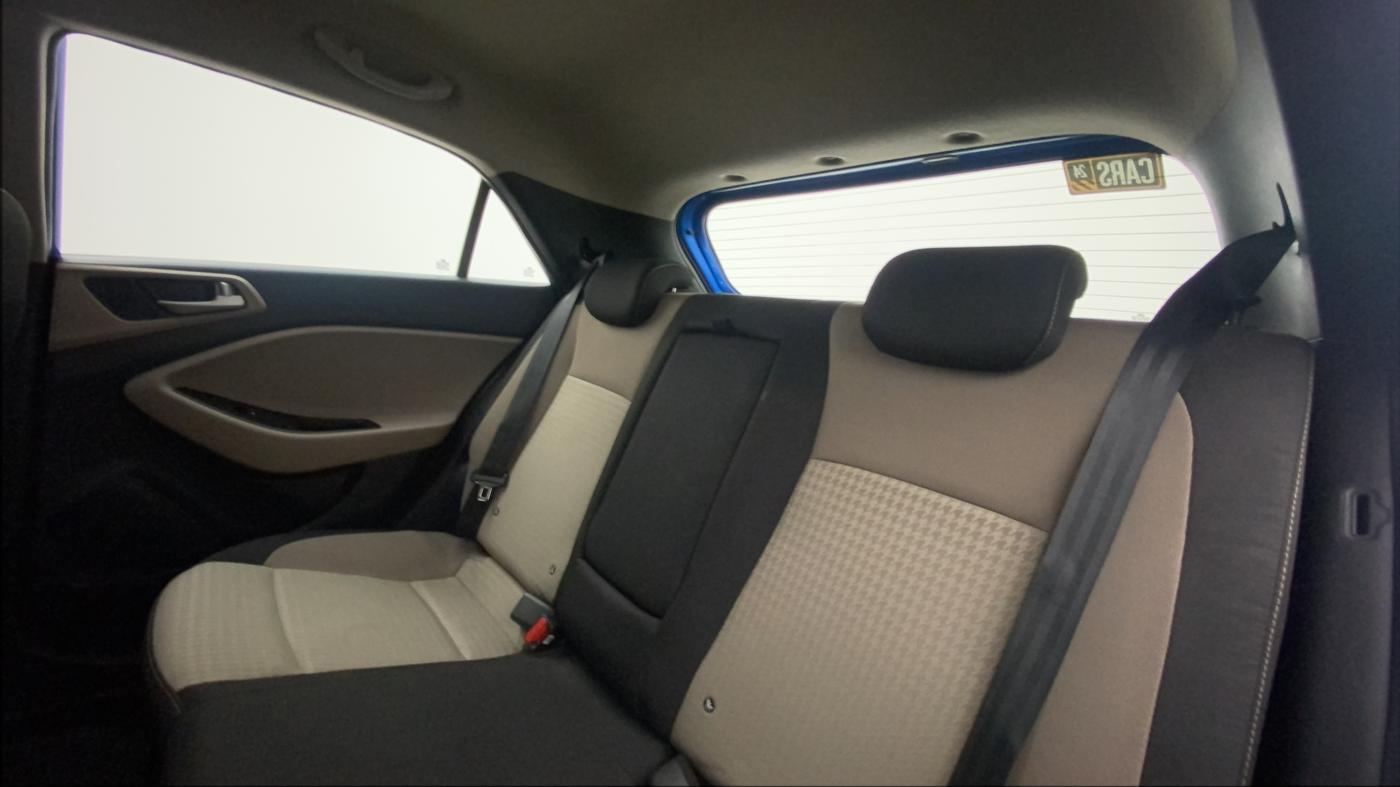 2019 Hyundai Elite i20 ASTA (O) CVT, Petrol, Automatic, 34,035 km, Right Side Rear Door Cabin