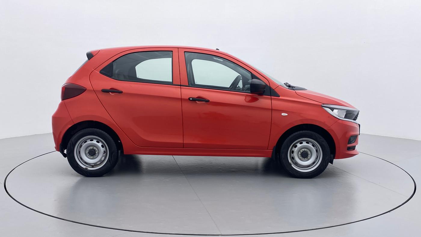 2021 Tata Tiago XE 1.2 REVOTRON, Petrol, Manual, 9,789 km, Right Side View