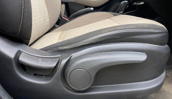 2018 Hyundai Elite i20 ASTA 1.2  CVT, Petrol, Automatic, 75,338 km, Driver Side Adjustment Panel