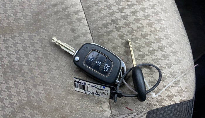 2018 Hyundai Elite i20 ASTA 1.2  CVT, Petrol, Automatic, 75,338 km, Key Close Up