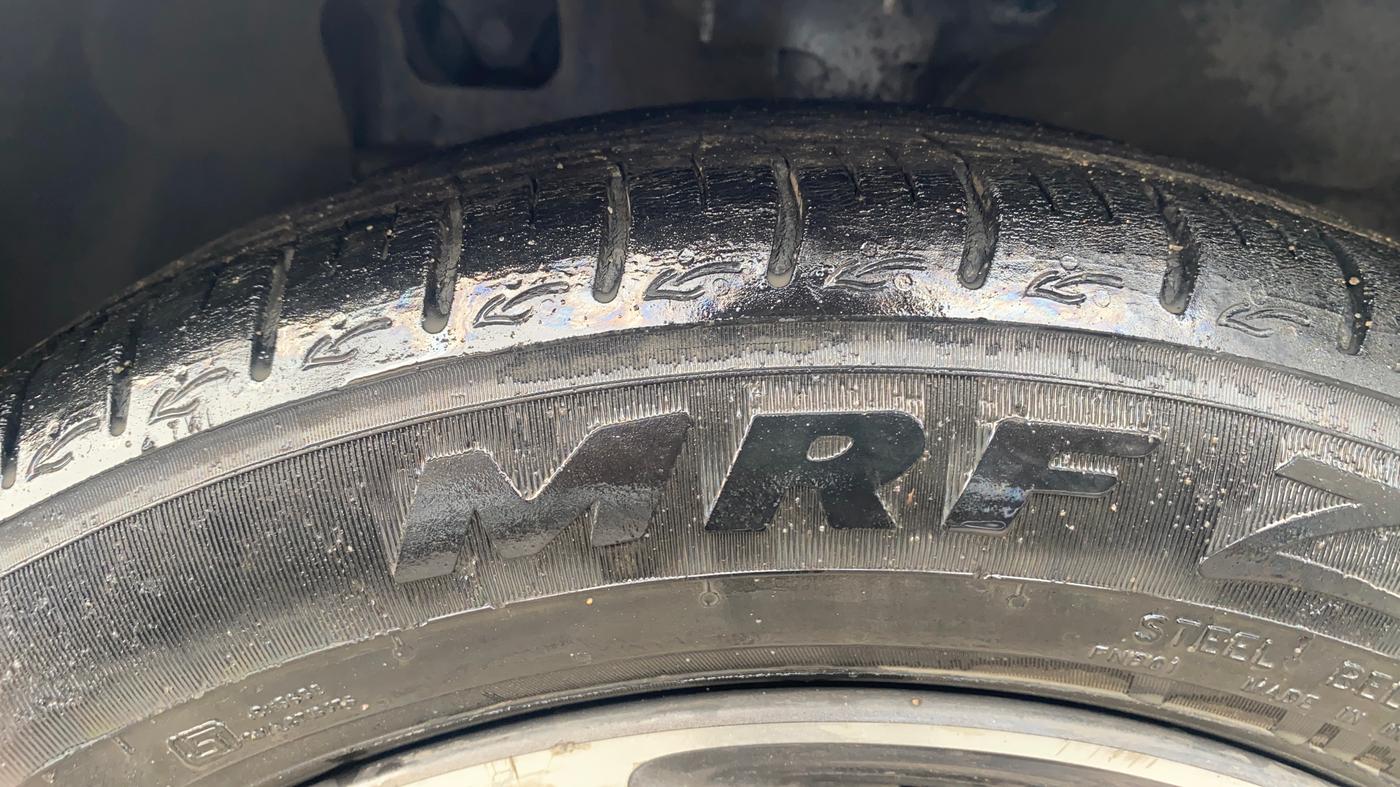 2023 Hyundai AURA SX 1.2, Petrol, Manual, 68,121 km, Left Front Tyre Tread