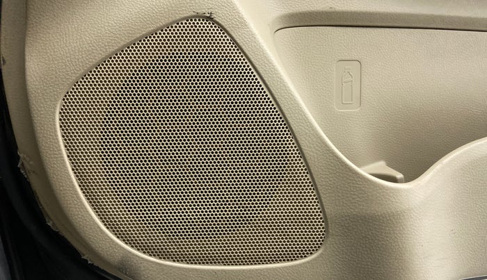 2017 Maruti Ertiga VXI ABS, Petrol, Manual, 68,104 km, Speaker