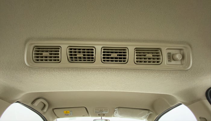 2017 Maruti Ertiga VXI ABS, Petrol, Manual, 68,104 km, Rear AC Vents