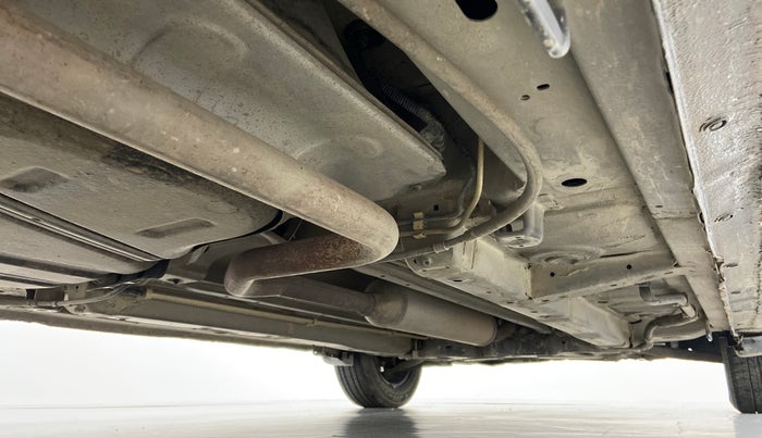 2017 Maruti Ertiga VXI ABS, Petrol, Manual, 68,104 km, Right Side Underbody