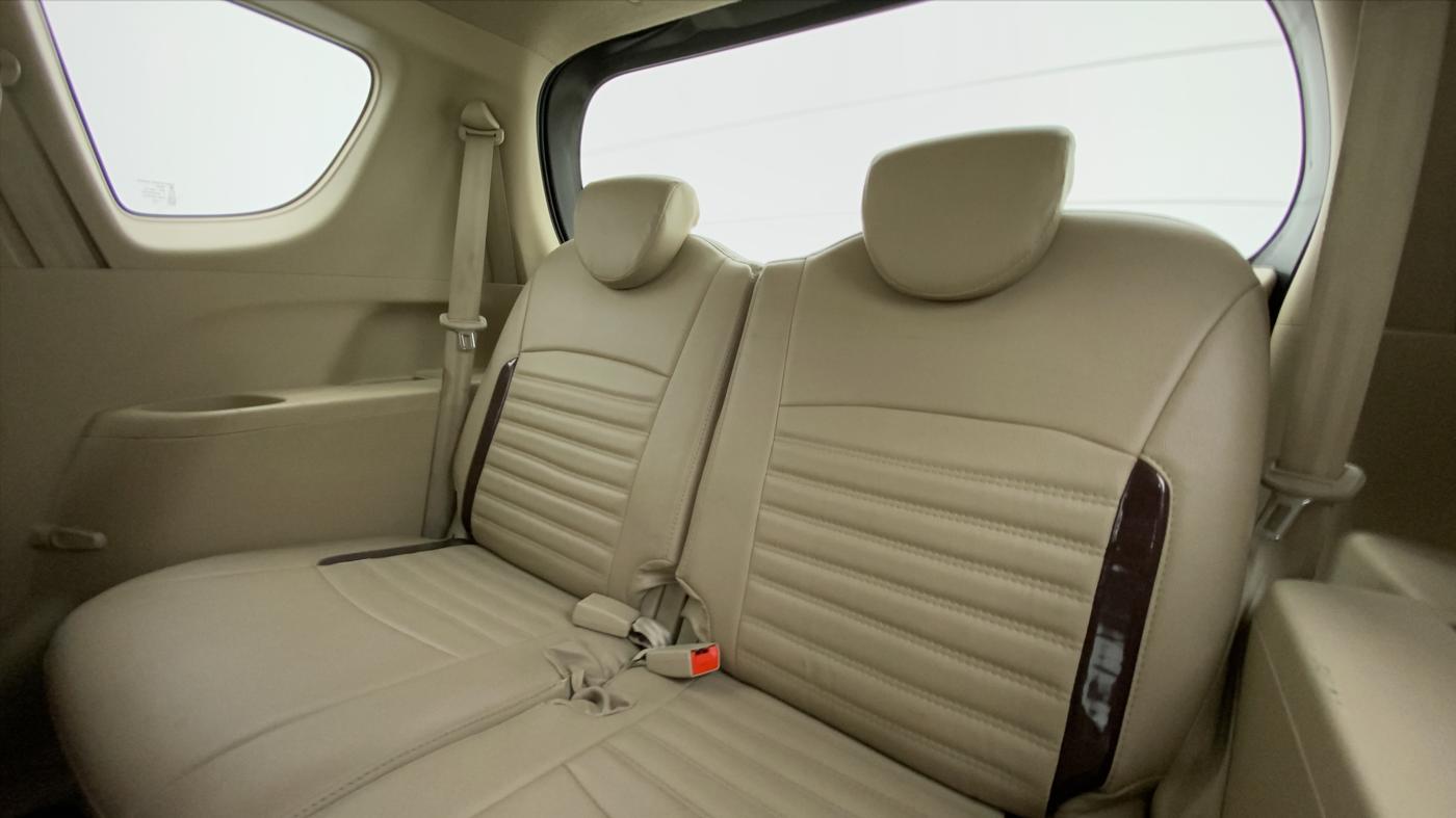 2017 Maruti Ertiga VXI ABS, Petrol, Manual, 68,104 km, Third Seat Row ( optional )