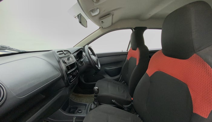 2016 Renault Kwid RXL, Petrol, Manual, 31,232 km, Right Side Front Door Cabin