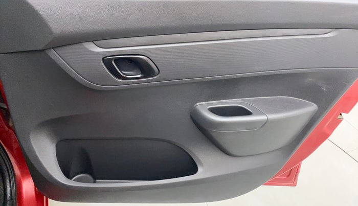 2015 Renault Kwid RXT, Petrol, Manual, 33,693 km, Driver Side Door Panels Control