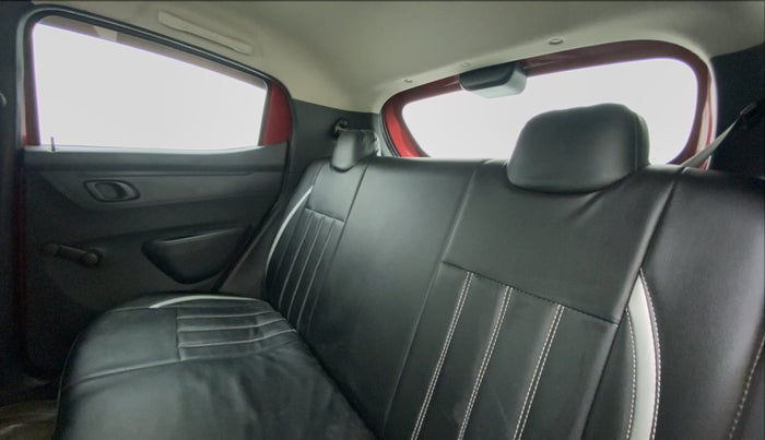 2015 Renault Kwid RXT, Petrol, Manual, 33,693 km, Right Side Rear Door Cabin