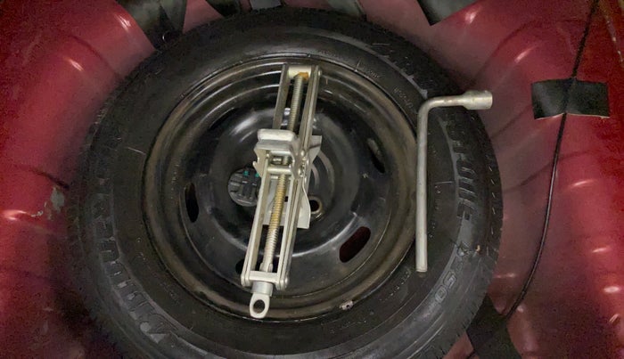 2015 Renault Kwid RXT, Petrol, Manual, 33,693 km, Spare Tyre