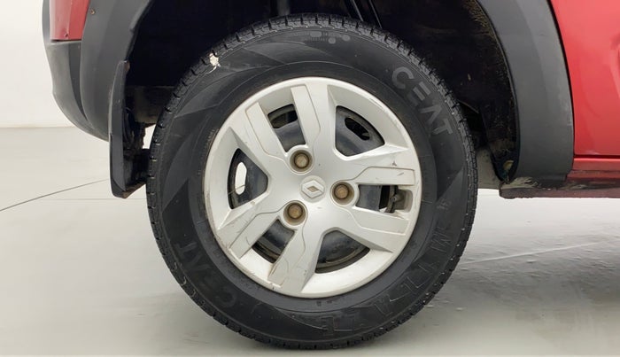 2015 Renault Kwid RXT, Petrol, Manual, 33,693 km, Right Rear Wheel