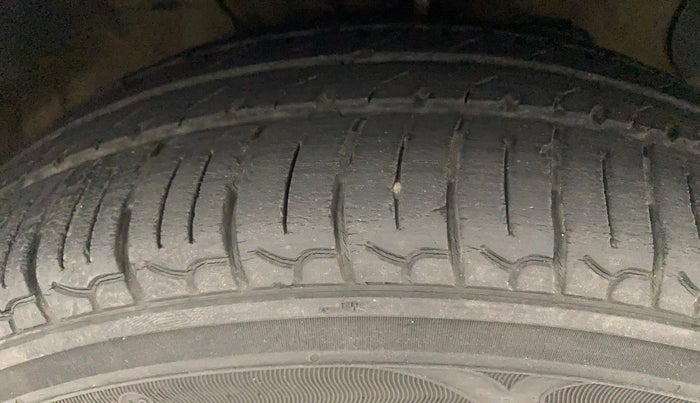 2019 Hyundai NEW SANTRO SPORTZ AMT, Petrol, Automatic, 31,538 km, Right Front Tyre Tread