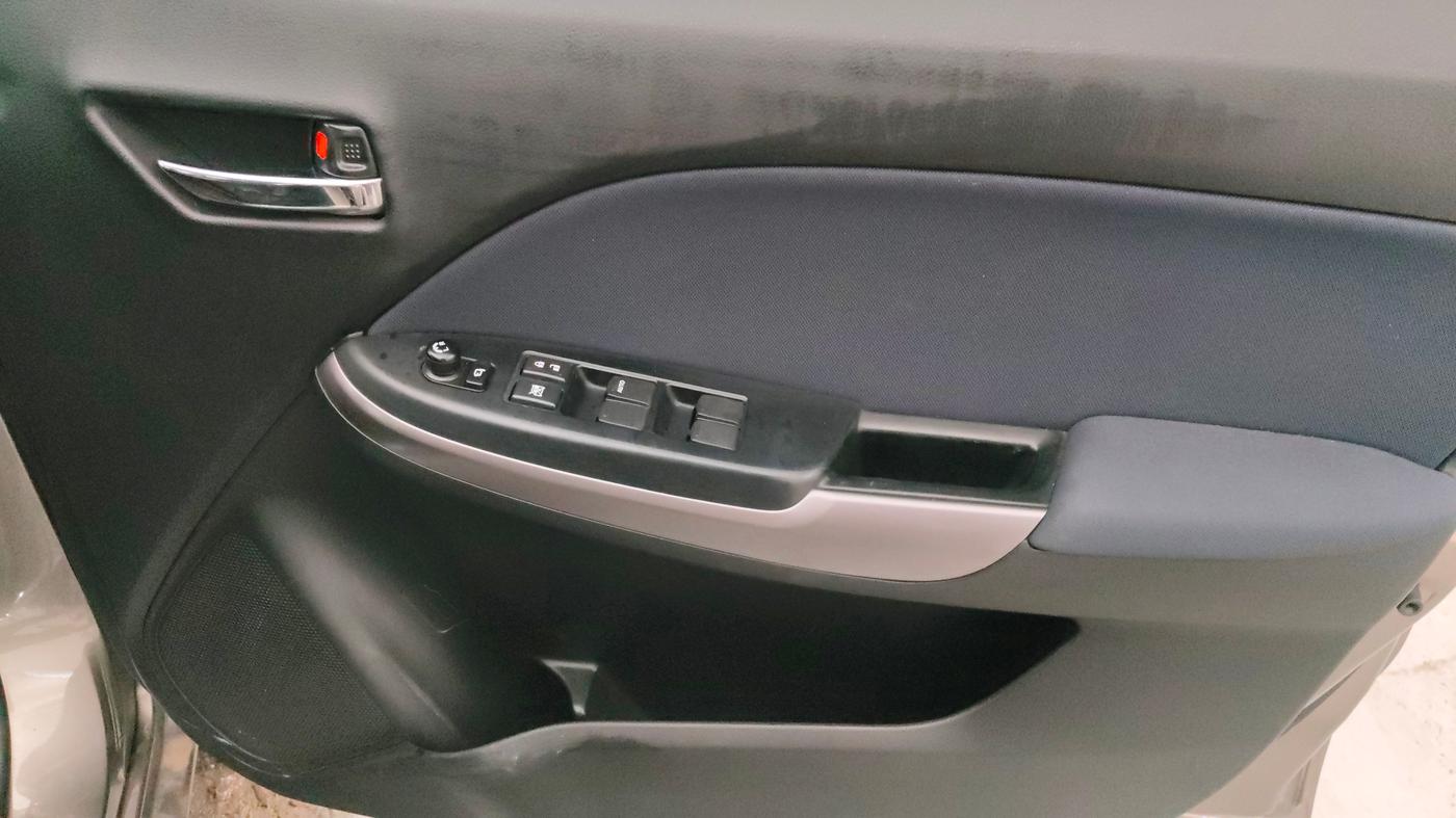 2021 Maruti Baleno ZETA PETROL 1.2, Petrol, Manual, 23,616 km, Driver Side Door Panels Control