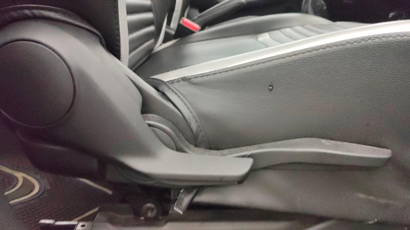 2021 Maruti Baleno ZETA PETROL 1.2, Petrol, Manual, 23,616 km, Driver Side Adjustment Panel