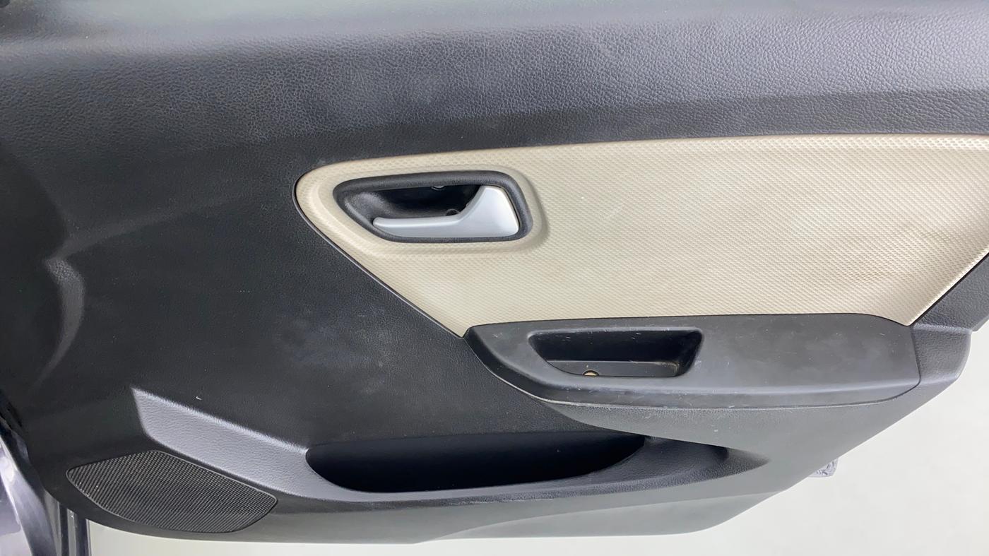 2021 Maruti Alto LXI CNG, CNG, Manual, 30,310 km, Driver Side Door Panels Control