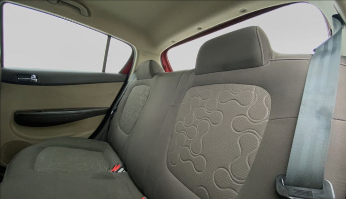 2011 Hyundai i20 MAGNA O 1.2, Petrol, Manual, 46,091 km, Right Side Rear Door Cabin