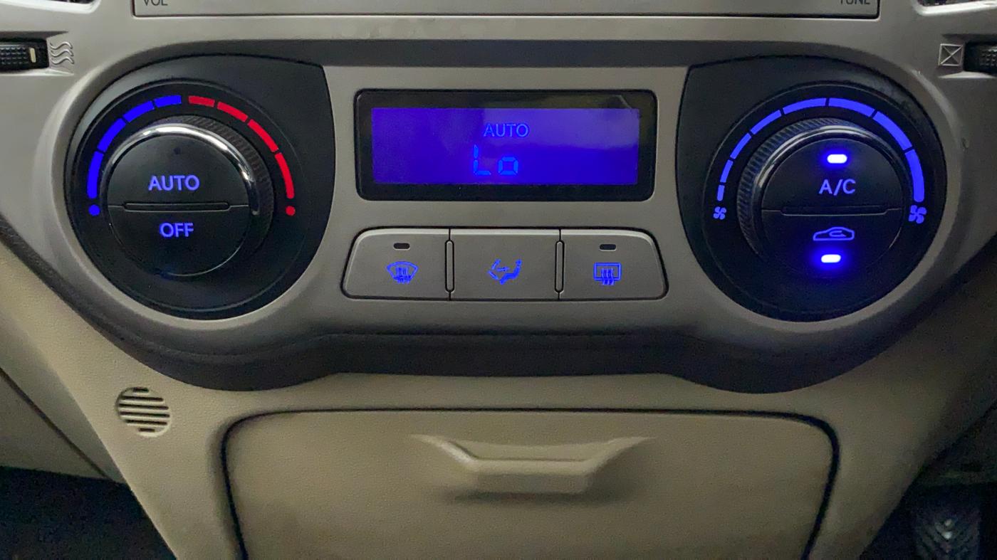 2011 Hyundai i20 MAGNA O 1.2, Petrol, Manual, 46,091 km, Automatic Climate Control