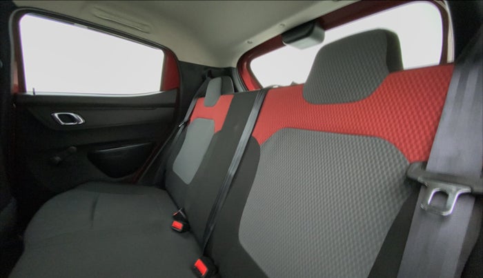 2019 Renault Kwid RXT Opt, Petrol, Manual, 8,638 km, Right Side Rear Door Cabin