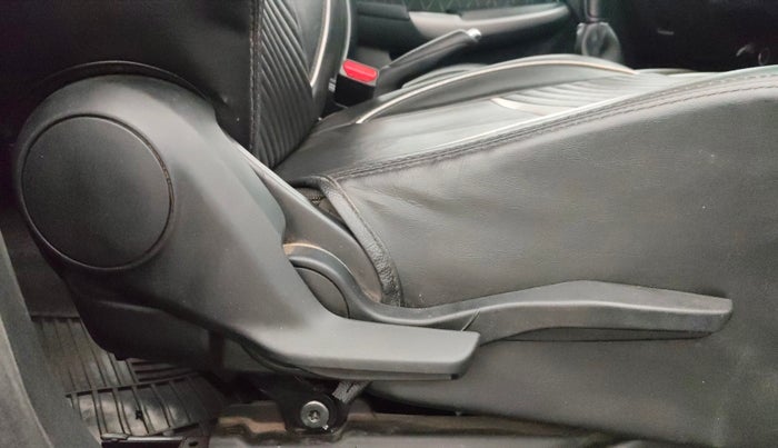 2021 Maruti Baleno ZETA PETROL 1.2, Petrol, Manual, 62,732 km, Driver Side Adjustment Panel