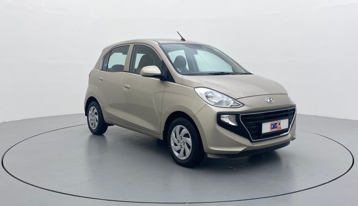 2019 Hyundai NEW SANTRO 1.1 SPORTZ MT CNG, CNG, Manual, 31,834 km, Right Front Diagonal