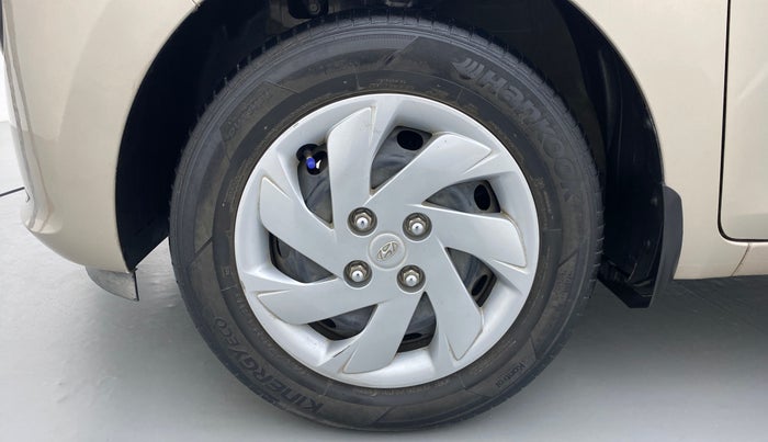2019 Hyundai NEW SANTRO 1.1 SPORTZ MT CNG, CNG, Manual, 31,834 km, Left Front Wheel
