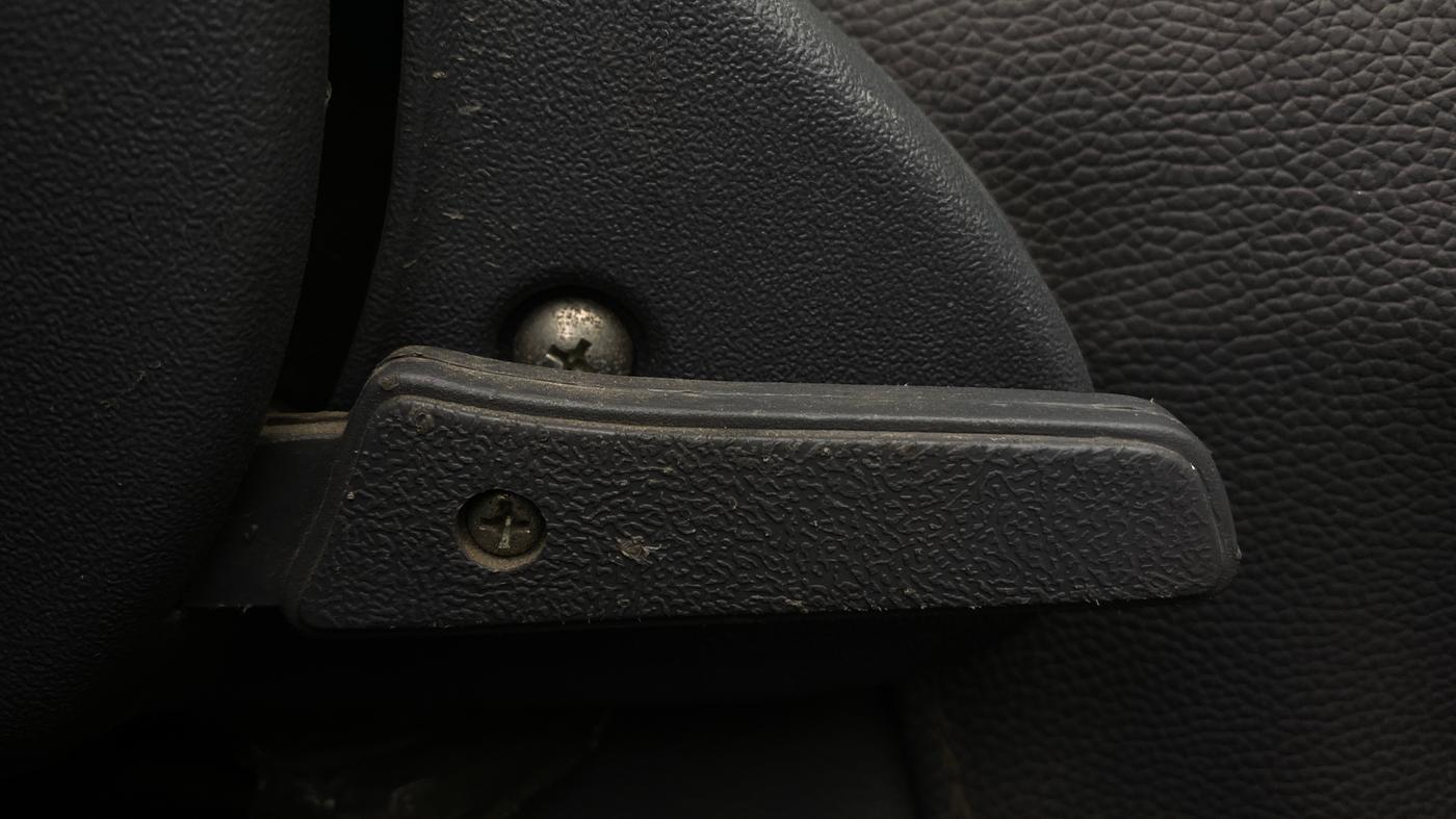 2014 Maruti Alto 800 LXI, Petrol, Manual, 38,196 km, Driver Side Adjustment Panel