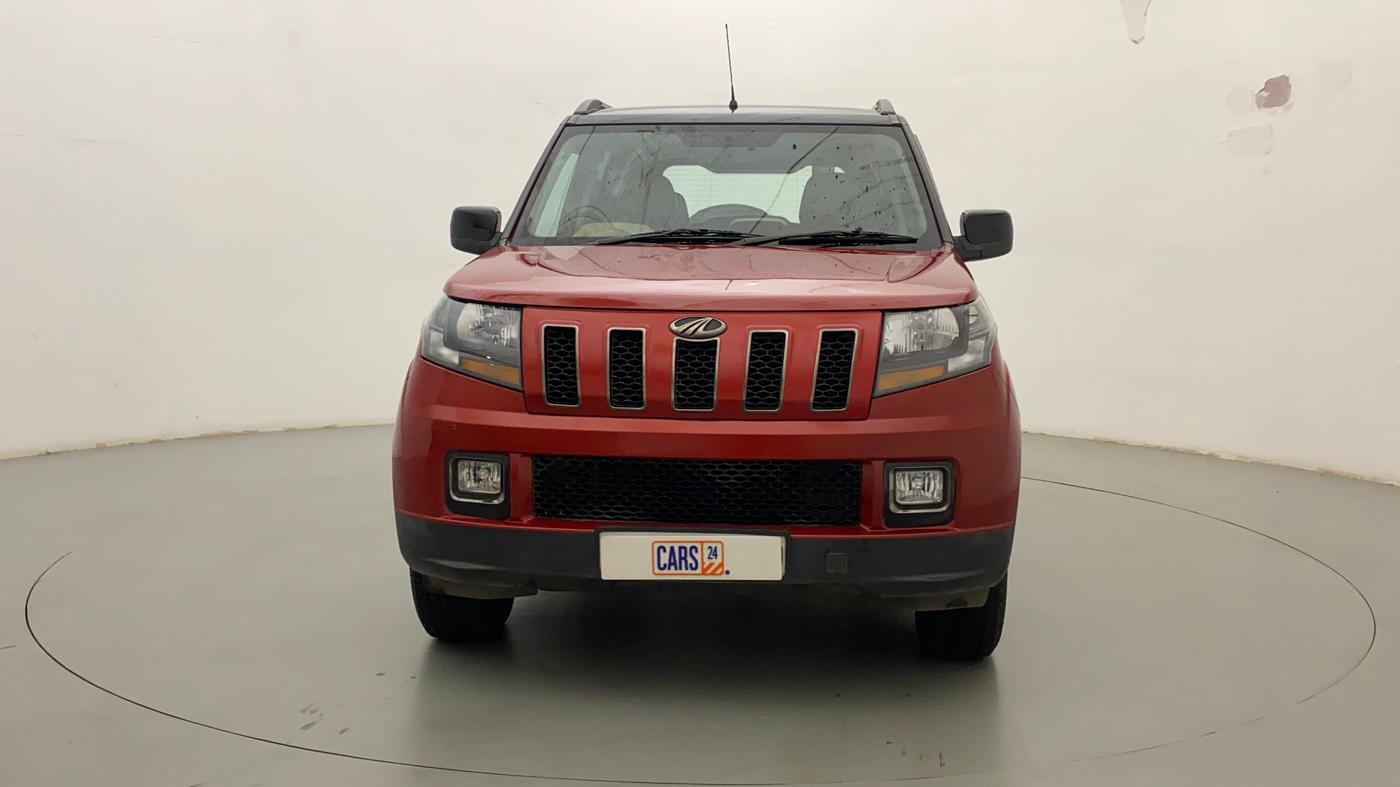 2018 Mahindra TUV300 T10 AMT DUAL TONE, Diesel, Automatic, 56,659 km, Front