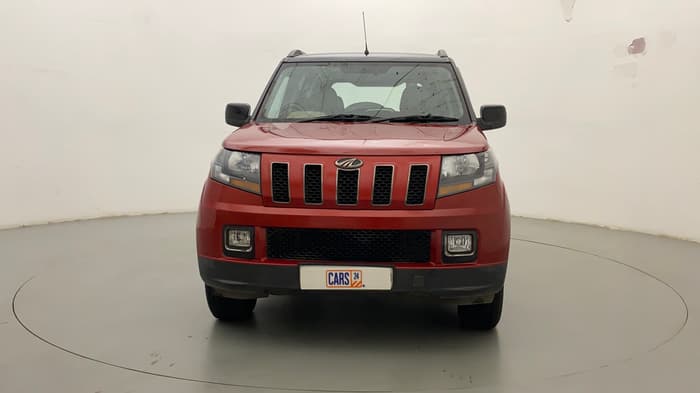 2018 Mahindra TUV300 T10 AMT DUAL TONE, Diesel, Automatic, 56,659 km, Front