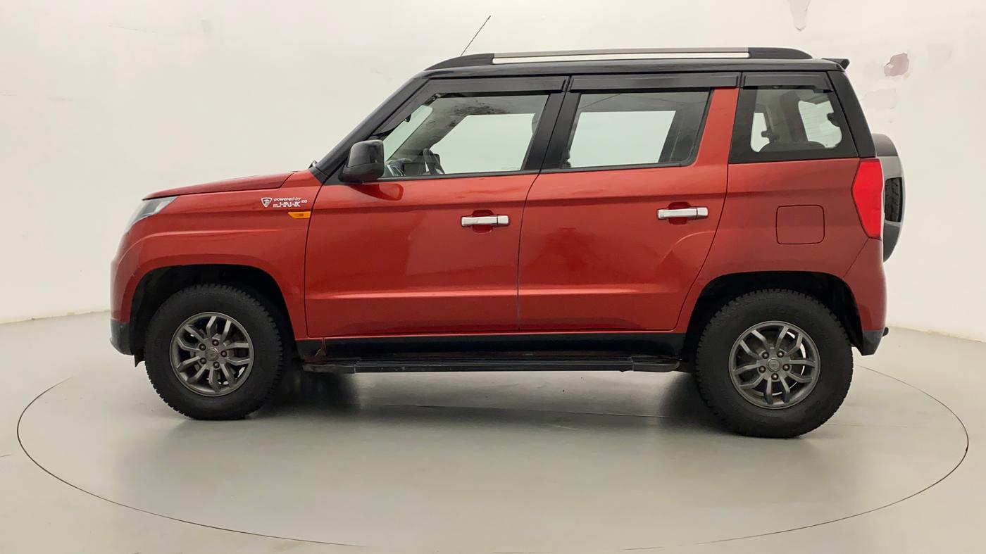 2018 Mahindra TUV300 T10 AMT DUAL TONE, Diesel, Automatic, 56,659 km, Left Side