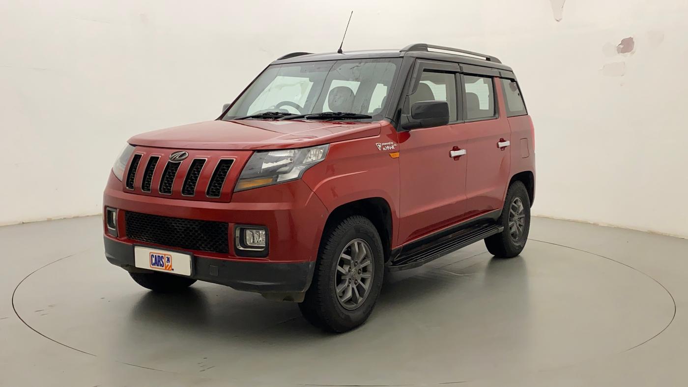 2018 Mahindra TUV300 T10 AMT DUAL TONE, Diesel, Automatic, 56,659 km, Left Front Diagonal