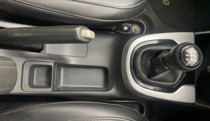 2018 Honda WR-V 1.2L I-VTEC VX MT, Petrol, Manual, 66,428 km, Gear Lever