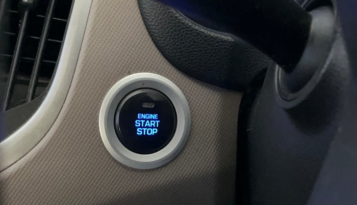 2018 Hyundai Creta SX PLUS 1.6 DIESEL, Diesel, Manual, 1,36,104 km, Keyless Start/ Stop Button