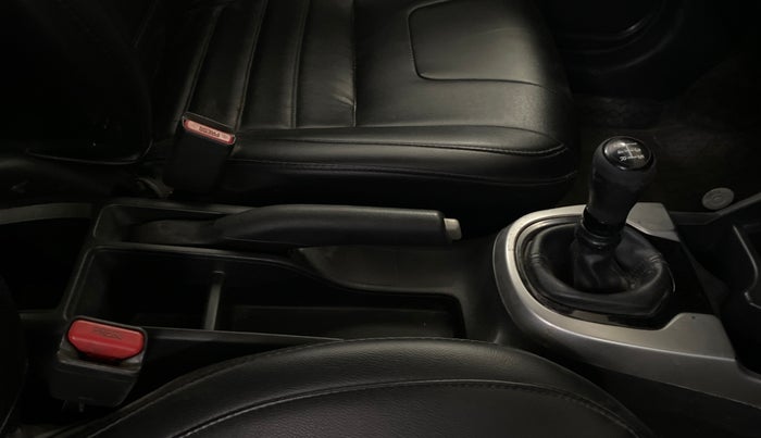 2018 Honda WR-V 1.2L I-VTEC S MT, Petrol, Manual, 59,928 km, Gear Lever