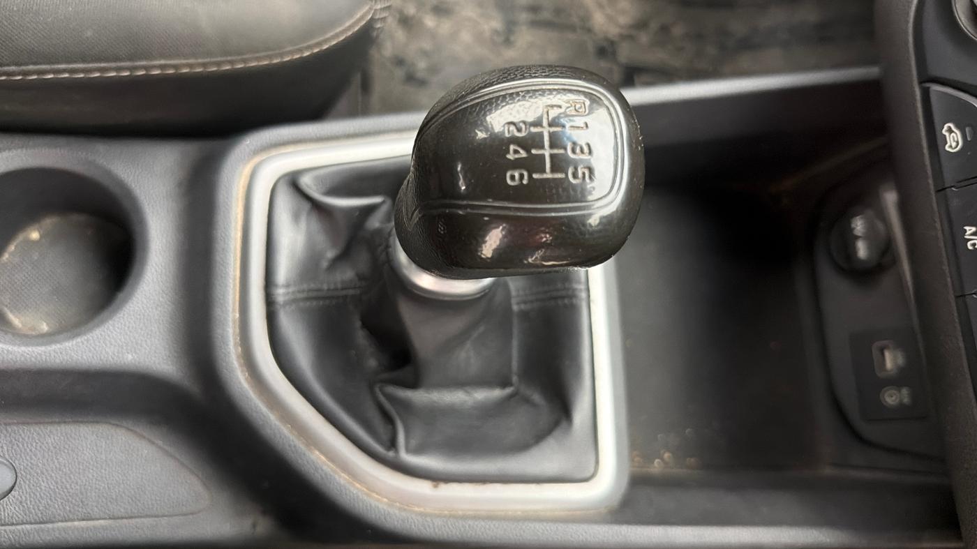 2017 Hyundai Creta E PLUS 1.6 PETROL, Petrol, Manual, 78,458 km, Gear Lever