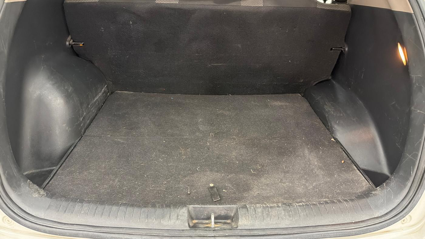 2017 Hyundai Creta E PLUS 1.6 PETROL, Petrol, Manual, 78,458 km, Boot Inside