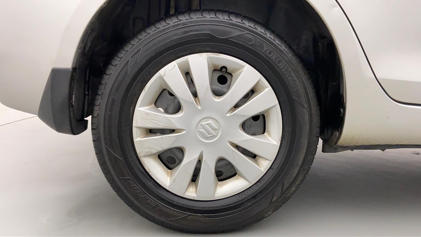 2013 Maruti Swift Dzire VXI, Petrol, Manual, 68,940 km, Right Rear Wheel