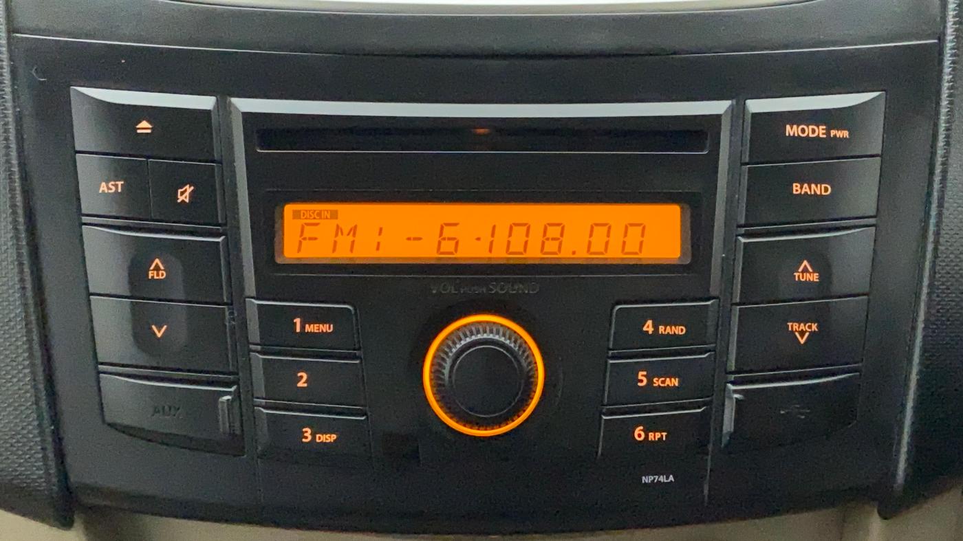 2013 Maruti Swift Dzire VXI, Petrol, Manual, 68,940 km, Infotainment System