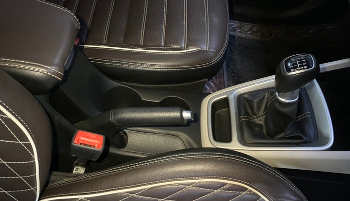 2023 Hyundai VENUE SX 1.5 CRDI, Diesel, Manual, 34,622 km, Gear Lever