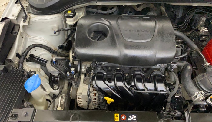 2018 Hyundai Verna 1.6 VTVT SX, Petrol, Manual, 51,957 km, Engine View - Right