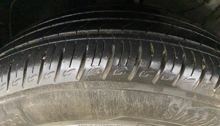 2023 KIA SONET HTK PLUS 1.0 IMT, Petrol, Manual, 12,508 km, Left Front Tyre Tread