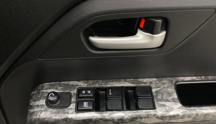 2021 Maruti New Wagon-R VXI 1.2 AMT, Petrol, Automatic, 46,750 km, Driver Side Door Panels Control