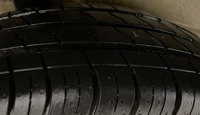 2021 Maruti New Wagon-R VXI 1.2 AMT, Petrol, Automatic, 46,750 km, Right Rear Tyre Tread