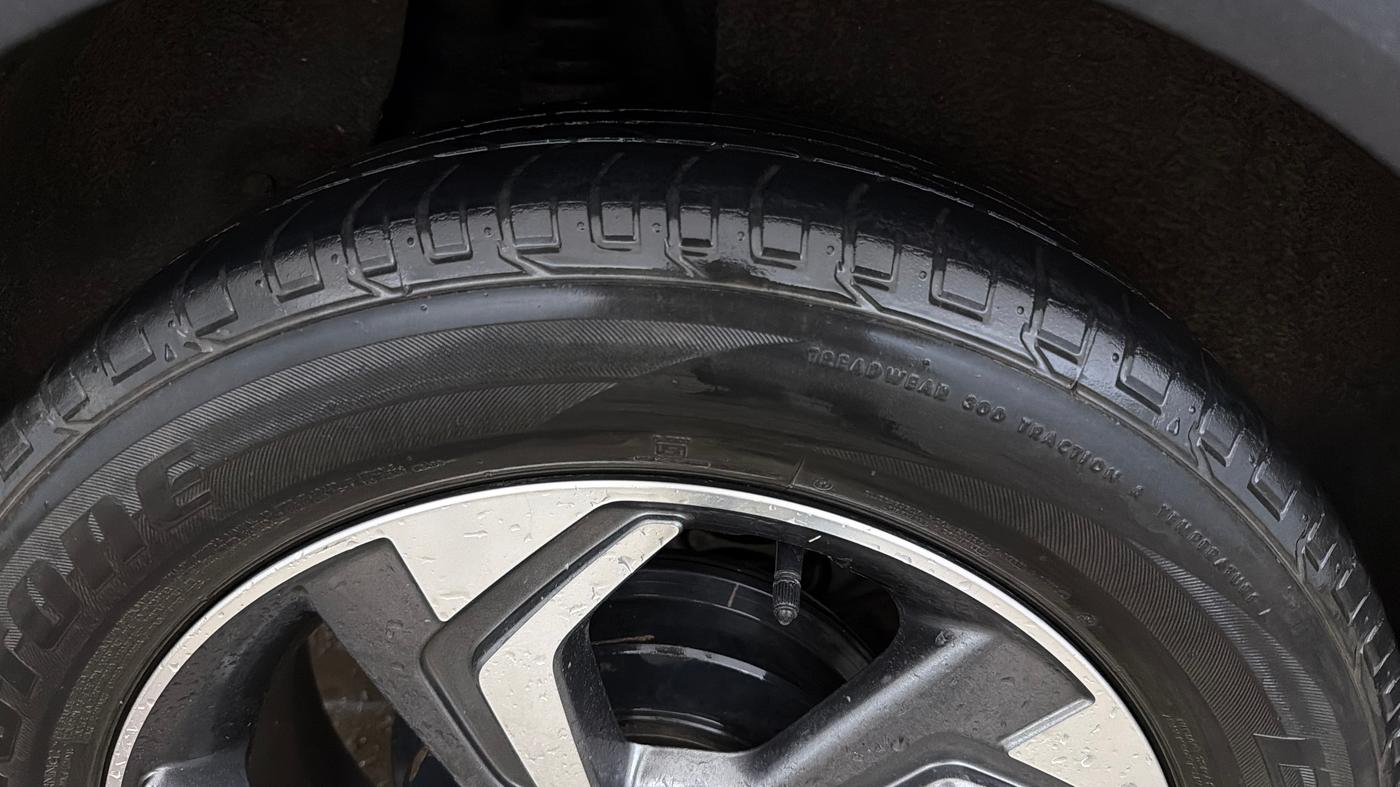 2018 Hyundai Creta SX AT 1.6 PETROL, Petrol, Automatic, 64,878 km, Right Rear Tyre Tread